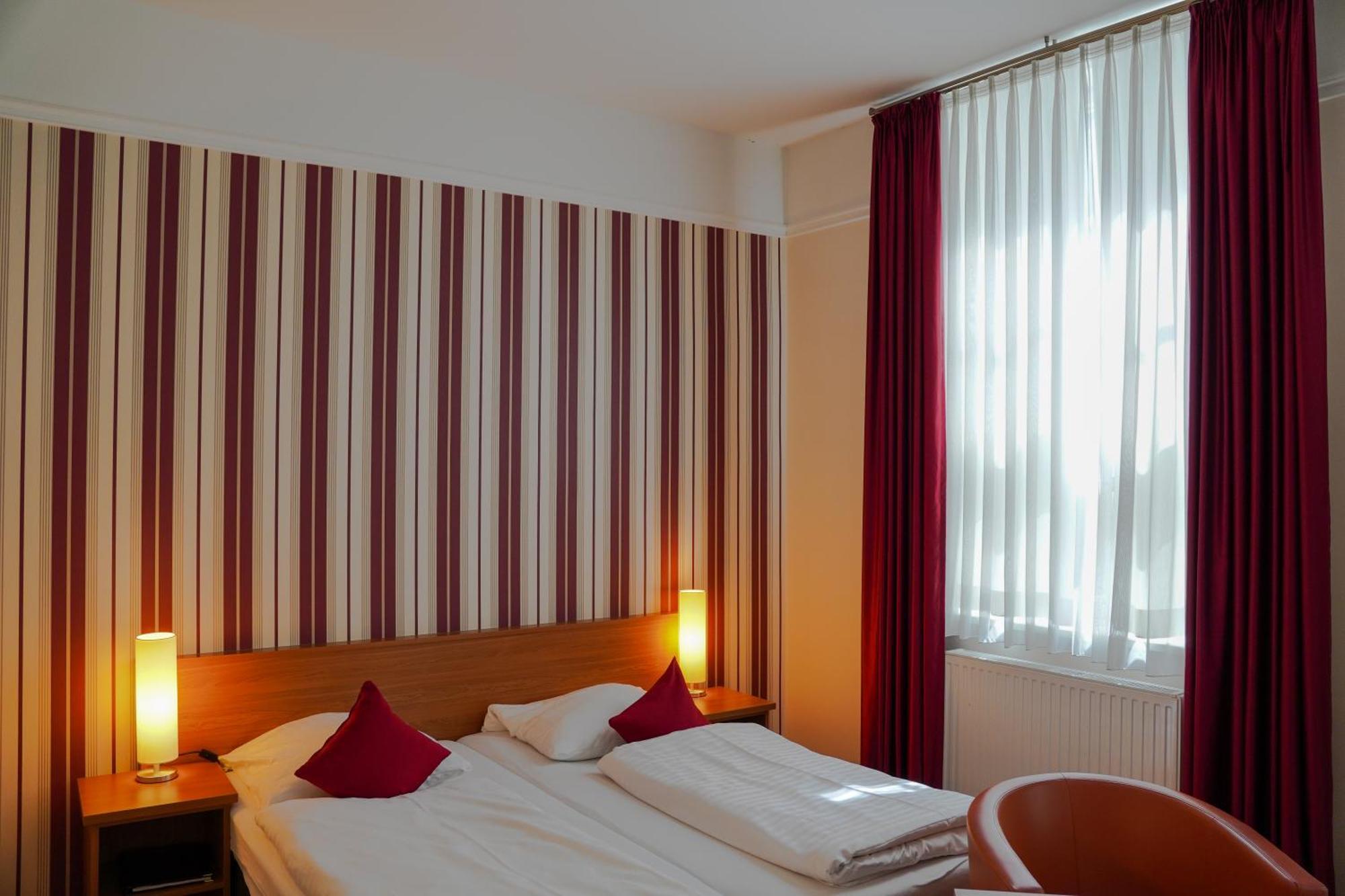 Apartmenthaus Gutenberg 78 Potsdam Exterior photo